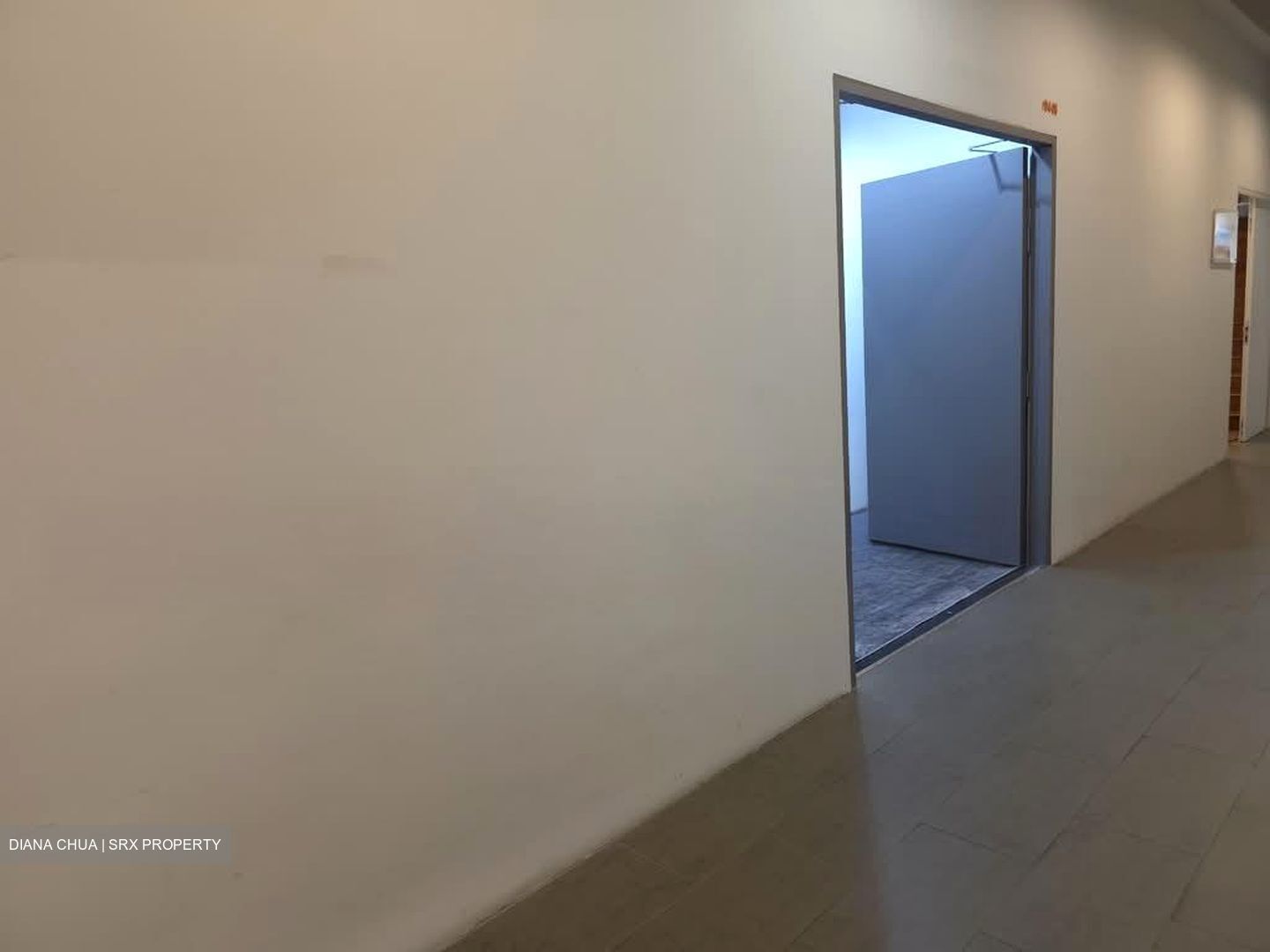 100 Pasir Panjang (D5), Factory #561310811